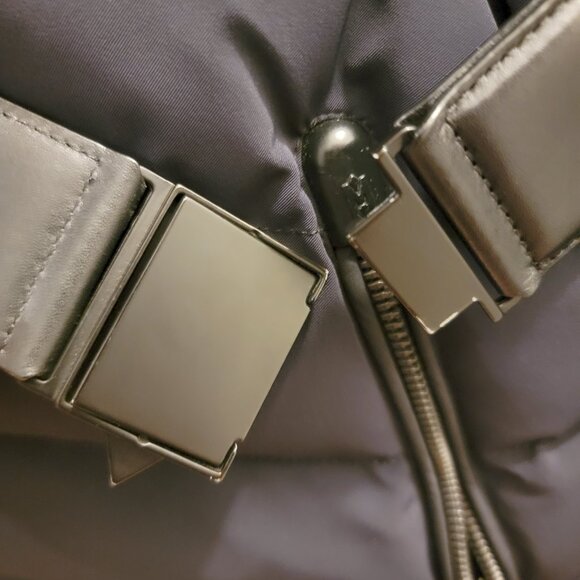 MACKAGE ELITA Ski Jacket - SIZE SMALL (special two-toned shell BLACK/BLUE) - Picture 15 of 16